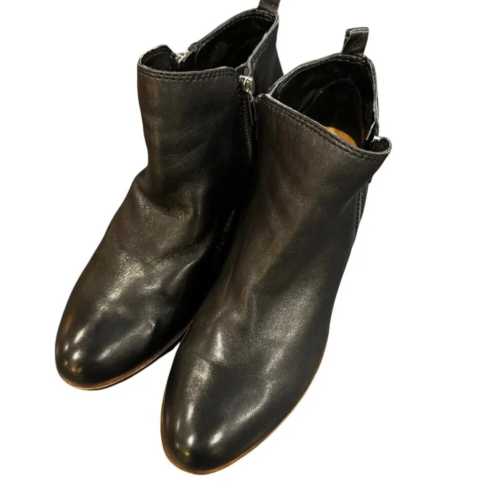 Lucky Brand Basel Black Leather Ankle Booties Size 8.5 Western Zip Boots